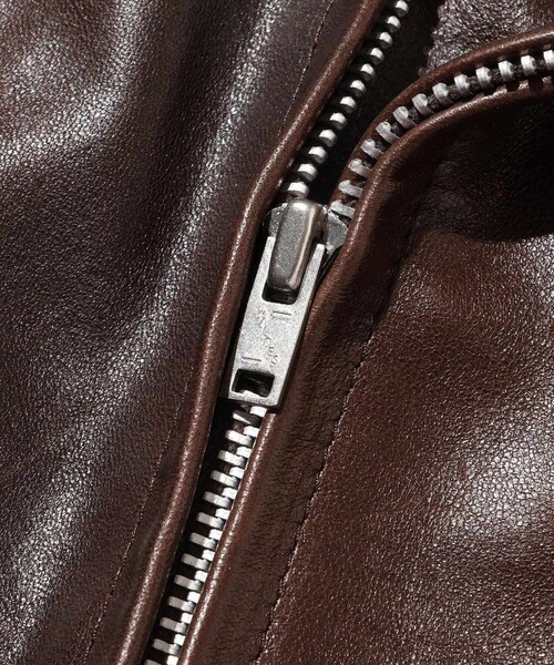 ADAM ET ROPE'（アダムエロペ）の「【AURALEE/オーラリー】HEAVY LAMB LEATHER RIDERS JACKET（ライダースジャケット・メンズ・ダークブラウン・4/5）」の14枚目の写真