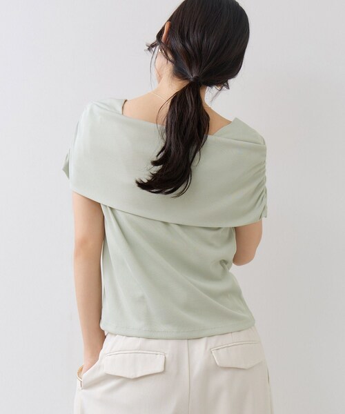 VIS(ビス)の「サイドギャザーオフショルダーカットソー/接触冷感(Tシャツ/カットソー・レディース・キナリ/ダークブラウン/ライトグリーン/レッド・F)」の20枚目の写真