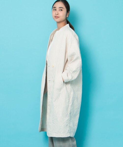 URBAN RESEARCH（アーバンリサーチ）の「ヴォロノイジャカードノーカラーコート（ノーカラージャケット・レディース・OFF/CHARCOAL・FREE）」の7枚目の写真