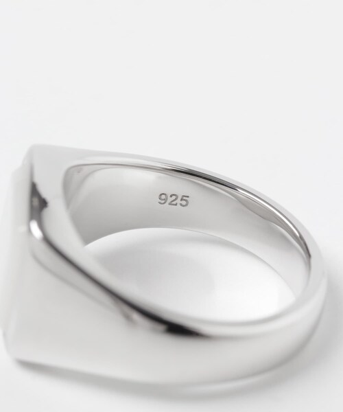 URBAN RESEARCH(アーバンリサーチ)の「Kay Ring White MOP(リング・レディース・Silver・50/52)」の6枚目の写真