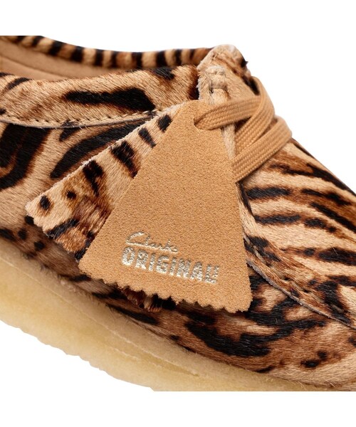 ADAM ET ROPE'（アダムエロペ）の「【CLARKS】WALABEE TIGER PRINT（その他シューズ・レディース・ブラウン系・4/5/6/7）」の8枚目の写真