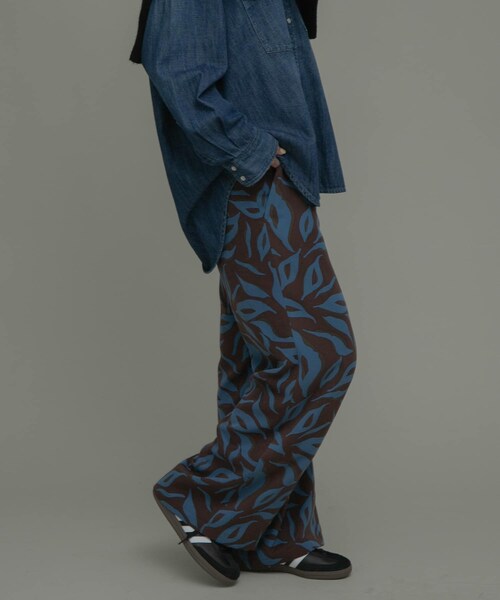 URBAN RESEARCH Sonny Label（アーバンリサーチサニーレーベル）の「ニュアンスプリントイージーパンツ（その他パンツ・レディース・ベージュ系/チャコール系/ブラウン系・Free）」の7枚目の写真