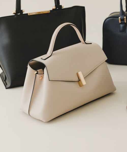 RODE SKO（ロデスコ）の「フラップワンハンドルバッグ（ハンドバッグ・レディース・BLACK/MOCHA/IVORY・One）」の13枚目の写真