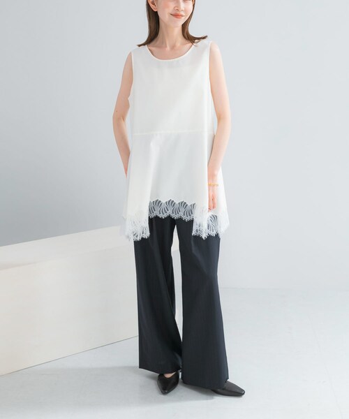 URBAN RESEARCH ROSSO（アーバンリサーチロッソ）の「CHIGNON　ヘムレースサテンタンクトップ（タンクトップ・レディース・OWHITE/BLACK・Free）」の6枚目の写真