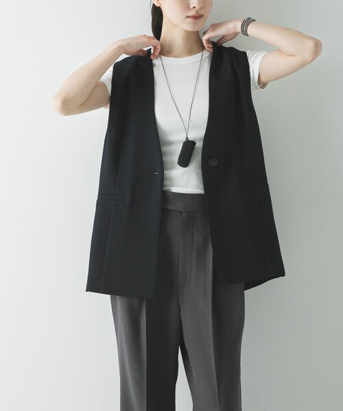 URBAN RESEARCH（アーバンリサーチ）の「シアーメッシュノーカラージレ（ベスト・レディース・BEIGE/DK NAVY・Free）」の16枚目の写真