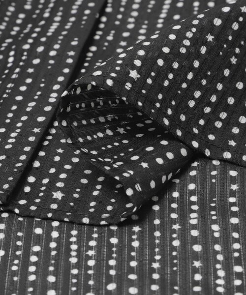 URBAN RESEARCH ROSSO（アーバンリサーチロッソ）の「『WEB/一部店舗限定』ウォッシャブルドットフリルネックブラウス（シャツ/ブラウス・レディース・OFF DOT/KHAKI DOT/BLACK DOT・Free）」の21枚目の写真