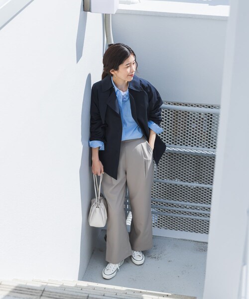 URBAN RESEARCH DOORS（アーバンリサーチドアーズ）の「撥水ショートトレンチ（ステンカラーコート・レディース・L.BEIGE/NAVY・Free）」の20枚目の写真