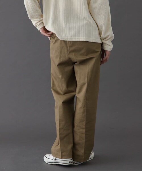 URBAN RESEARCH DOORS(アーバンリサーチドアーズ)の「FORK&SPOON イージーチノパンツ(チノパンツ・レディース・BLACK/BEIGE・1/2)」の18枚目の写真