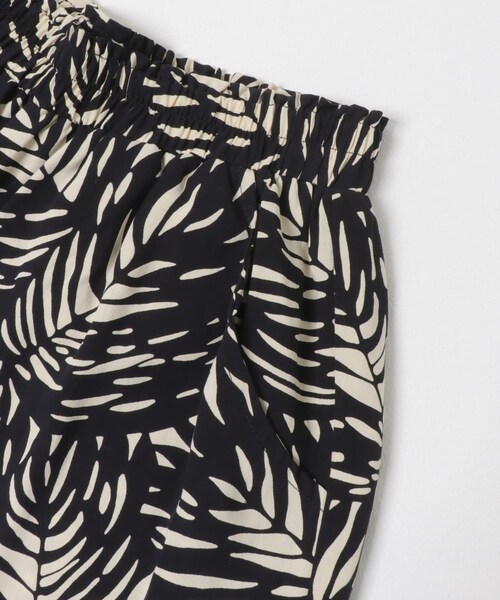 URBAN RESEARCH（アーバンリサーチ）の「『一部別注カラー』LUSANA　CICI PANTS（その他パンツ・レディース・DAUN/P TIE DYE/別注H NAVY・S/M）」の12枚目の写真