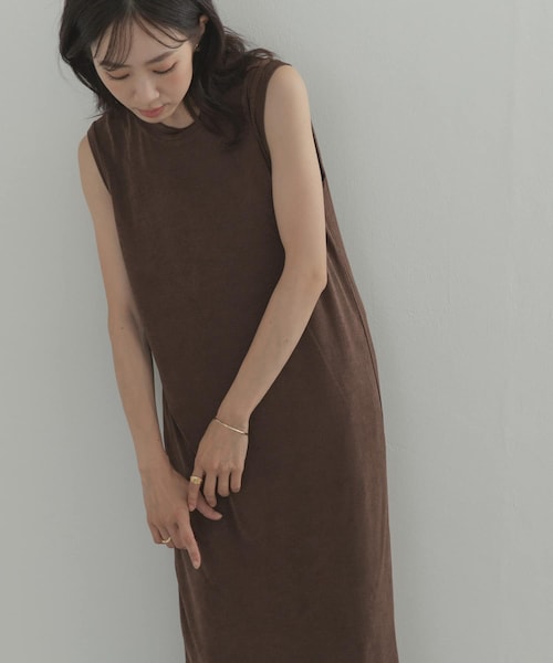 URBAN RESEARCH DOORS（アーバンリサーチドアーズ）の「『別注』Audrey and John Wad×DOORS　シャイニーベアフライスワンピース（ワンピース・レディース・ブラウン/カーキ・One）」の7枚目の写真