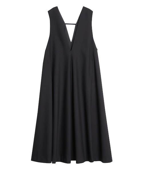 ELENDEEK（エレンディーク）の「DEEP V NECK A-LINE OP（ジャンパースカート・レディース・グレー/ブラック/ベージュ・01/02）」の4枚目の写真