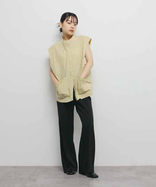 KBF（ケイビーエフ）の「スタンドカラーベスト（テーラードジャケット・レディース・OFF/STRAW・one）」の16枚目の写真