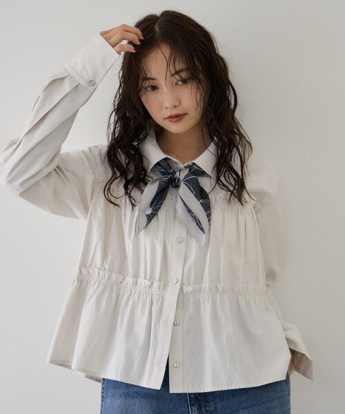 VIS（ビス）の「ビスチェシャーリングシャツ（シャツ/ブラウス・レディース・ベージュ系/グリーン系/ブルー系・F）」の17枚目の写真