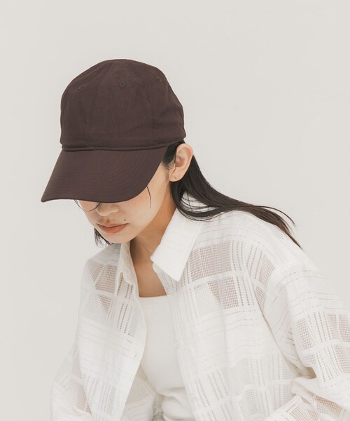 KBF（ケイビーエフ）の「バックコードCAP（キャップ・レディース・D.BROWN/BLACK・One）」の2枚目の写真