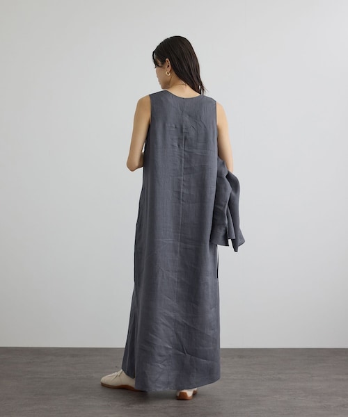 ADAM ET ROPE'(アダムエロペ)の「リネンドロストノースリーブワンピース / GENTLE LINEN(ワンピース・レディース・ブラック/グレー/ピンク・F)」の13枚目の写真