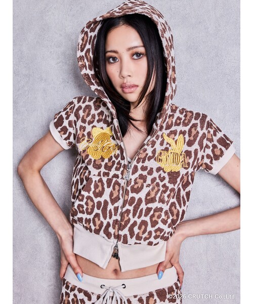 GYDA(ジェイダ)の「GYDA×GALFY leopard pileパーカー(パーカー・レディース・ブラック/ピンク/ベージュ・F)」の2枚目の写真