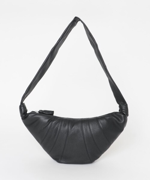 URBAN RESEARCH（アーバンリサーチ）の「LEMAIRE　MEDIUM CROISSANT BAG（ショルダーバッグ・レディース・CHOCOLATE/BLACK・-）」の3枚目の写真
