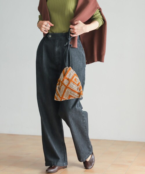 URBAN RESEARCH DOORS（アーバンリサーチドアーズ）の「『セットアップ対応』 フロントタックストレートデニム（デニムパンツ・レディース・BLACK/INDIGO・S/M）」の8枚目の写真