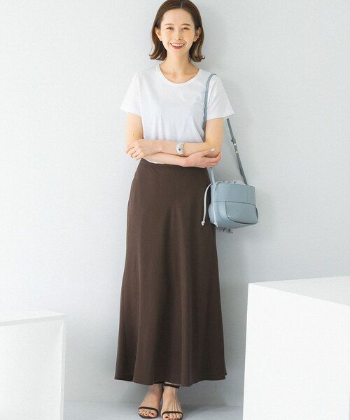 URBAN RESEARCH ROSSO（アーバンリサーチロッソ）の「リネンフレアーナロースカート（スカート・レディース・red/ivory/green/brown・36/38）」の17枚目の写真