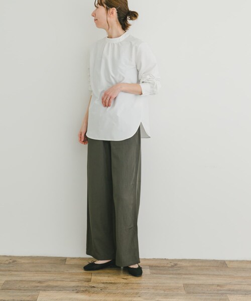 ITEMS URBANRESEARCH（アイテムズ アーバンリサーチ）の「ハイネックブラウス（シャツ/ブラウス・レディース・SRP/BLK/OFF・FREE）」の9枚目の写真