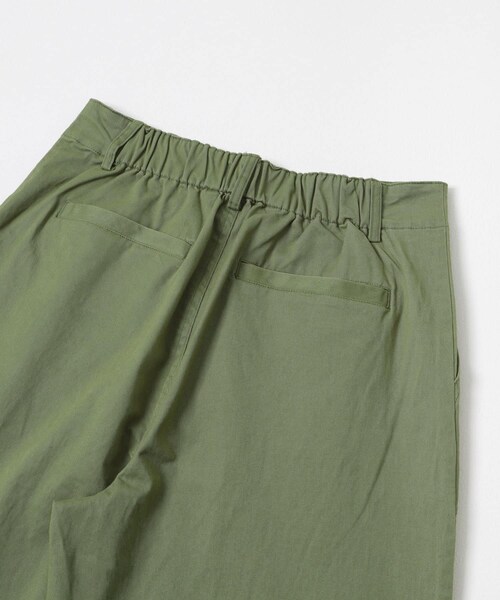 ITEMS URBANRESEARCH（アイテムズ アーバンリサーチ）の「ストレートベイカーパンツ（その他パンツ・レディース・KHK/BEG・Free）」の10枚目の写真