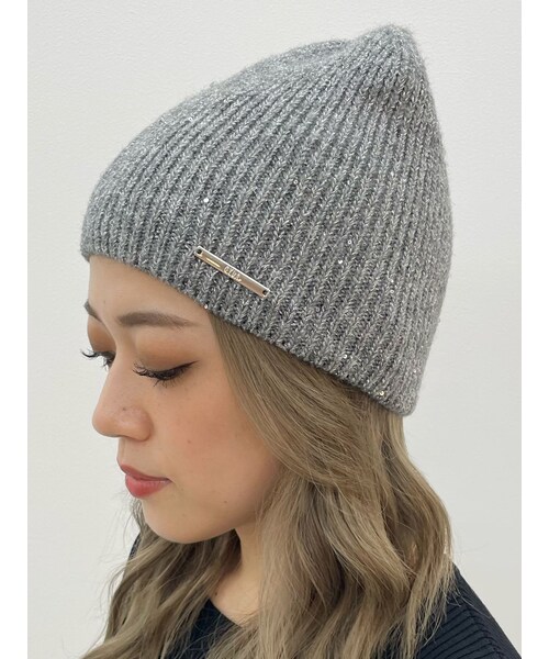 GYDA（ジェイダ）の「GYDAプレートスパンコールニットビーニー（ニットキャップ/ビーニー・レディース・グレー/ブラック・F）」の2枚目の写真