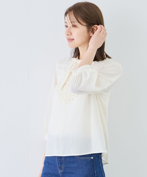 Jayro(ジャイロ)の「ジョーゼットフリルブラウス(シャツ/ブラウス・レディース・ホワイト系/ネイビー/ラベンダー系・M)」の8枚目の写真