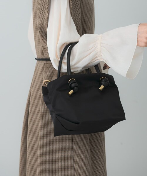 URBAN RESEARCH ROSSO（アーバンリサーチロッソ）の「VIOLAd’ORO　BIANCA XS（ハンドバッグ・レディース・royalblue/blackblack/taupescarl/dbegpurple/taupeblack・-）」の7枚目の写真