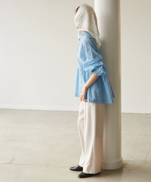 ROPE' PICNIC（ロペピクニック）の「【YOKU MOKU/ヨックモック×ROPE' PICNIC】フラワーグラデーションスカーフ（バンダナ/スカーフ・レディース・キナリ/ブルー系・F）」の9枚目の写真