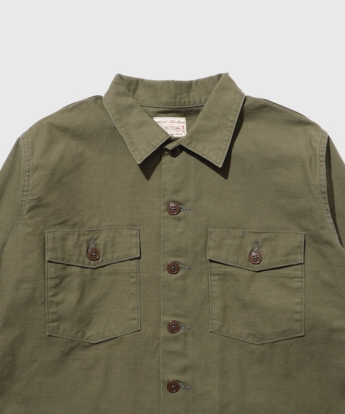 ADAM ET ROPE'（アダムエロペ）の「【BONCOURA/ボンクラ】Utility Shirt Back Satin olive（その他アウター・メンズ・オリーブ・38/40）」の19枚目の写真