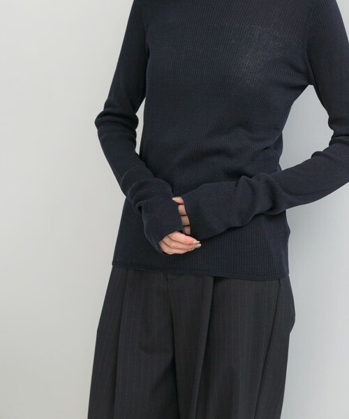 URBAN RESEARCH ROSSO（アーバンリサーチロッソ）の「シルク混リブデザインニット（ニット/セーター・レディース・WHITE/CREAM/GRAY/D/NAVY・FREE）」の18枚目の写真