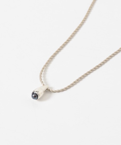 かぐれ（カグレ）の「Aperdiem　Pale Drop Code Necklace（ネックレス・レディース・Black/L gray・FREE）」の2枚目の写真