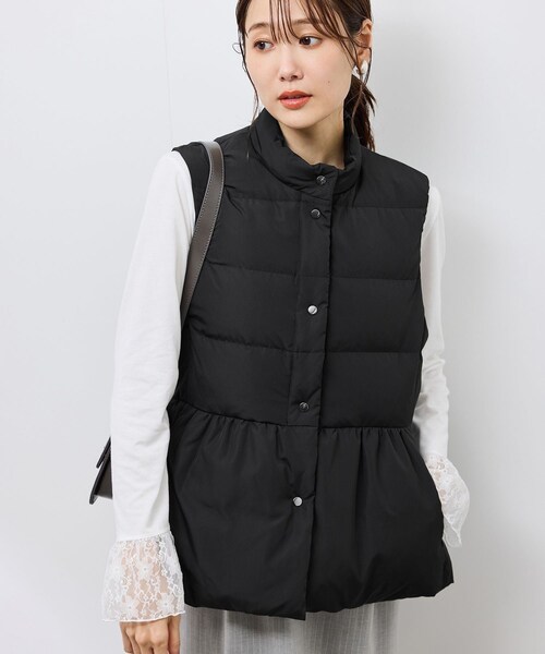 ROPE' PICNIC（ロペピクニック）の「【GREEN DOWN/グリーンダウン】ペプラムダウンベスト（ダウンベスト・レディース・ブラック/オフホワイト・F）」の3枚目の写真
