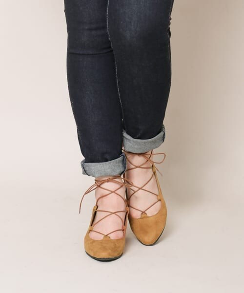 SENSE OF PLACE by URBAN RESEARCH（センスオブプレイスバイアーバンリサーチ）の「レースアップヒールパンプス∴（パンプス・レディース・BLACK/CAMEL・36/37/38）」の4枚目の写真