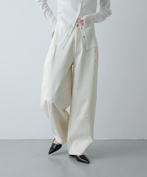 SENSE OF PLACE by URBAN RESEARCH（センスオブプレイスバイアーバンリサーチ）の「バレルレッグチノパンツ（チノパンツ・レディース・IVORY/Y.BEIGE/CHARCOAL・S/M/L）」の6枚目の写真