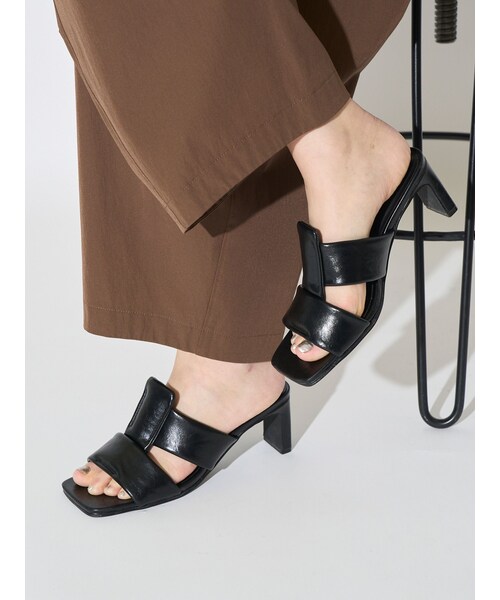 ELENDEEK(エレンディーク)の「CROSS BAND SANDAL(サンダル・レディース・ブラック/イエロー・37/38)」の5枚目の写真