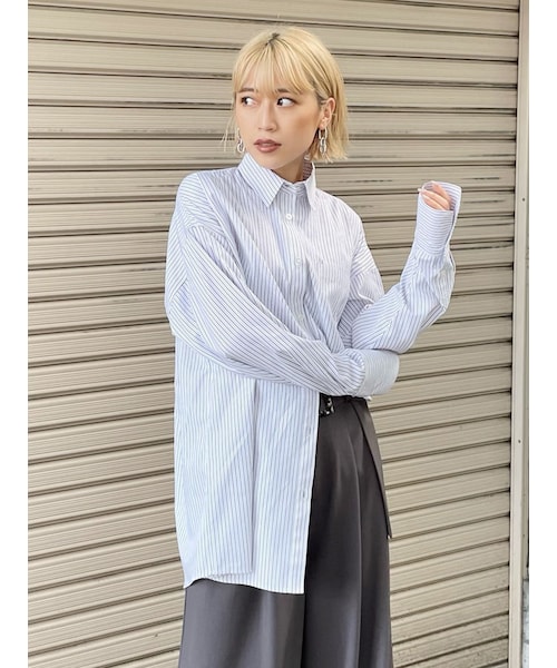 MURUA（ムルーア）の「ベーシックオーバーシャツ（シャツ/ブラウス・レディース・ホワイト/ブルー/ミックス・F）」の3枚目の写真