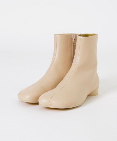 URBAN RESEARCH(アーバンリサーチ)の「MM6 P3628 ANKLE BOOT(ブーツ・レディース・T2084 Sand/T8013Black・36/37/38)」の14枚目の写真