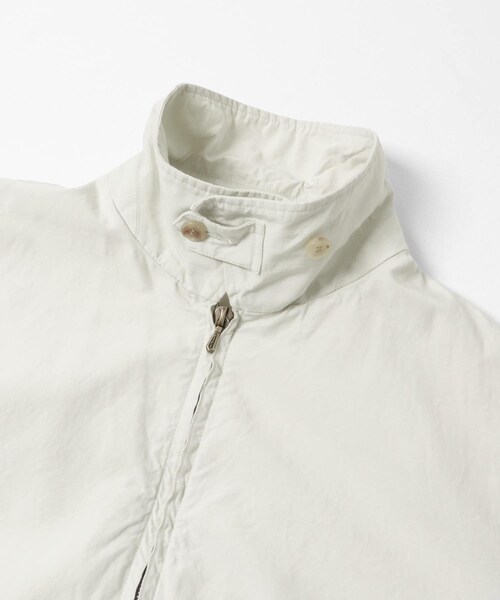 URBAN RESEARCH(アーバンリサーチ)の「A PRESSE Cotton Silk Back Gabardine Coach Jacket(ブルゾン・メンズ・BLACK/ECRU・2/3)」の5枚目の写真