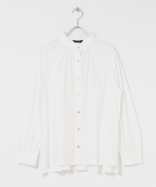 URBAN RESEARCH ROSSO（アーバンリサーチロッソ）の「『WEB限定』デザインボタンカットソーブラウス（シャツ/ブラウス・レディース・OFF WHITE/NAVY・FREE）」の7枚目の写真