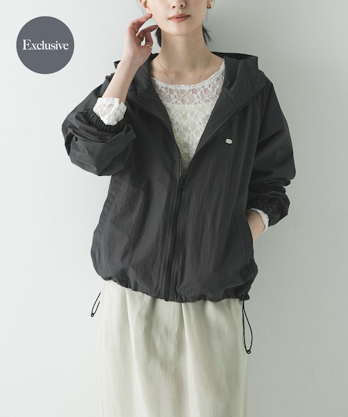 URBAN RESEARCH（アーバンリサーチ）の「『別注』La Hutte×URBAN RESEARCH　ナイロンブルゾン（ブルゾン・レディース・IVORY/BROWN/CHARCOAL・Free）」の3枚目の写真