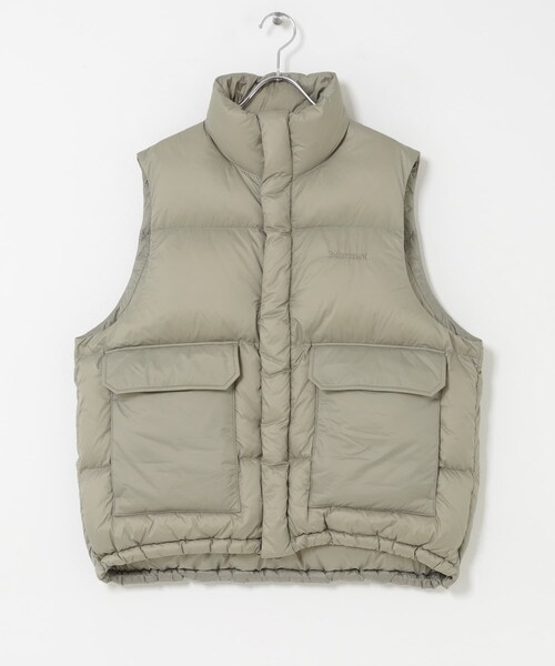 URBAN RESEARCH DOORS（アーバンリサーチドアーズ）の「『別注』Marmot×DOORS　DOWN VEST（その他アウター・レディース・BLACK/SAGE/ORANGE・One）」の16枚目の写真