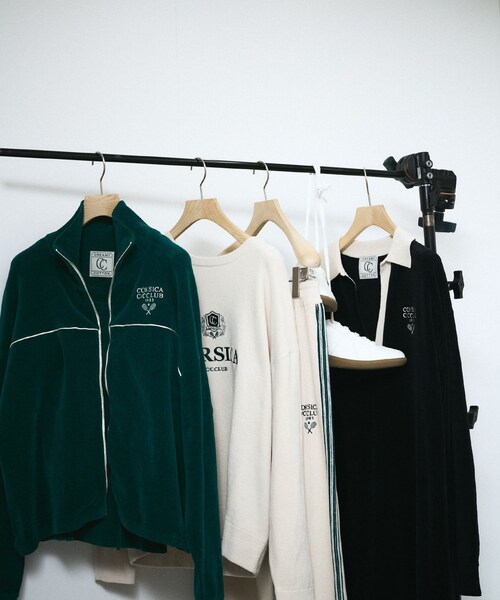 ADAM ET ROPE'（アダムエロペ）の「ブラパッド付タンクトップ-CreamyCotton /クリーミーコットン-（タンクトップ・レディース・ブラック/オフホワイト/グリーン・F）」の18枚目の写真