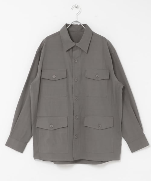 ITEMS URBANRESEARCH(アイテムズ アーバンリサーチ)の「4-pocket ツイル フィールドシャツジャケット(ミリタリージャケット・メンズ・CHARCOAL/OLIVE・M/L)」の1枚目の写真