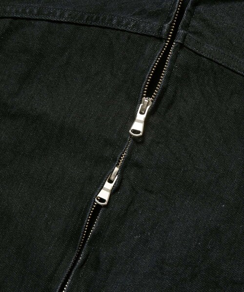ADAM ET ROPE'(アダムエロペ)の「【THOUSANDS/サウザンズ】SELVAGE DENIM TRUCK JACKET(デニムジャケット・メンズ・ブラック/ネイビー・L/M)」の12枚目の写真