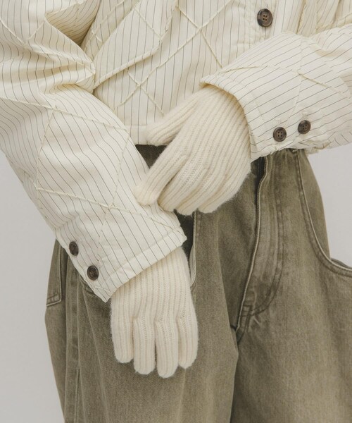 KBF（ケイビーエフ）の「リブニットグローブ（ベルト・レディース・IVORY/L.BLUE/BROWN・one）」の18枚目の写真