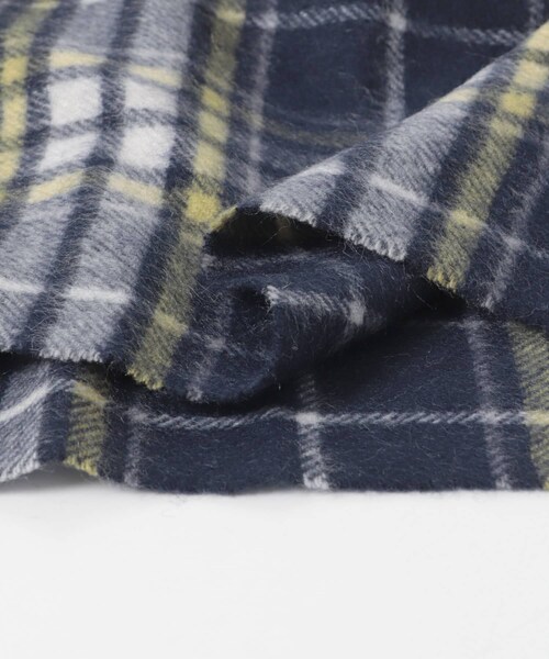 URBAN RESEARCH ROSSO（アーバンリサーチロッソ）の「カシミヤチェックマフラー（マフラー・レディース・BEIGE/MINT/NAVY・FREE）」の11枚目の写真
