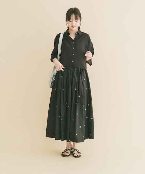 ITEMS URBANRESEARCH(アイテムズ アーバンリサーチ)の「ドットボタンハンソデシアーシャツ(シャツ/ブラウス・レディース・OFF/BLK/BRN/BLU・Free)」の17枚目の写真
