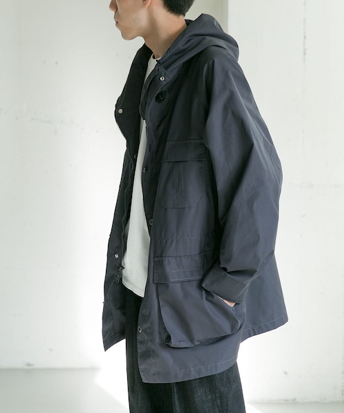 URBAN RESEARCH DOORS（アーバンリサーチドアーズ）の「『別注』SIERRA DESIGNS×DOORS　MOUNTAIN PARKA（マウンテンパーカー・メンズ・Blue Gray/Greige/Ink Black・M/L）」の7枚目の写真