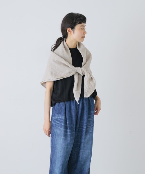 かぐれ（カグレ）の「ウォッシュリネンスクエアストール（ストール/ショール・レディース・NATURAL/NAVY/PINK・Free）」の8枚目の写真